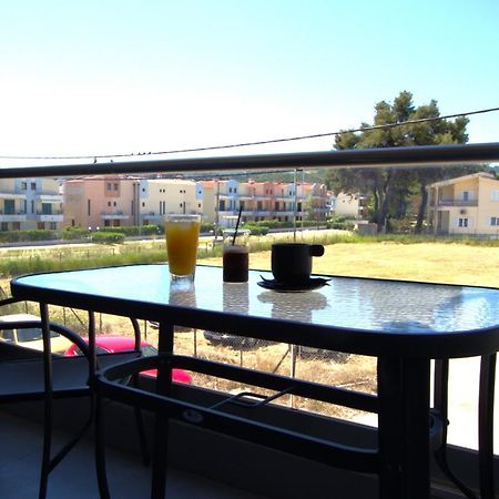 Tridente Mare Apart Hotel Pefkochori Exterior foto