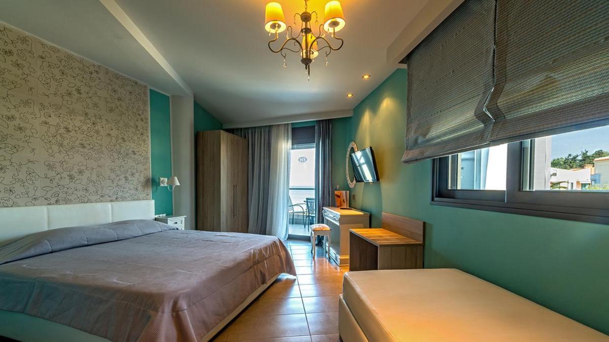 Tridente Mare Apart Hotel Pefkochori Exterior foto