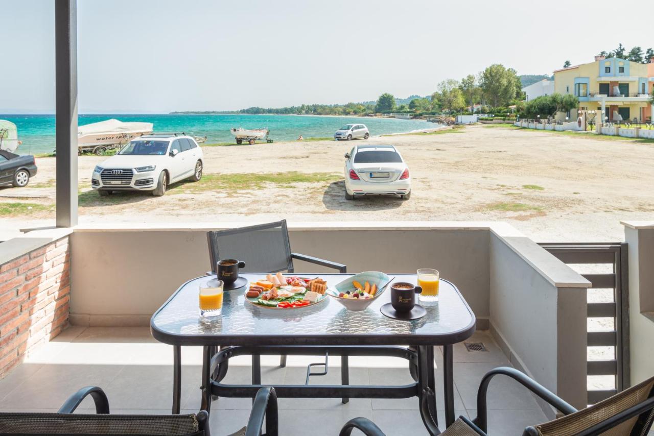 Tridente Mare Apart Hotel Pefkochori Exterior foto