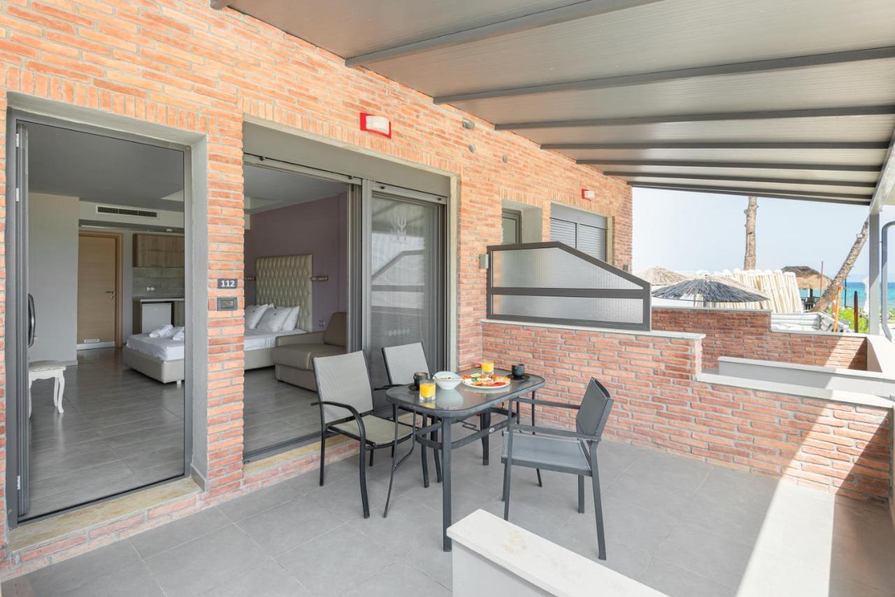 Tridente Mare Apart Hotel Pefkochori Exterior foto